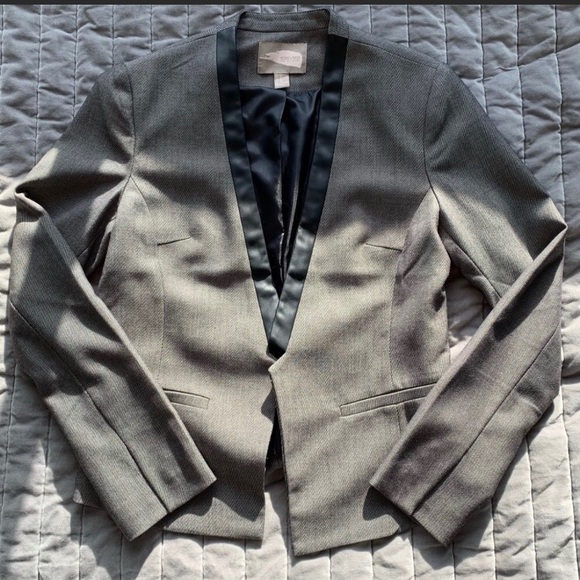 Trendy Blazer with Faux Leather Detail - Picture 1 of 3